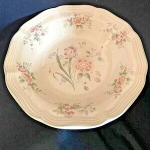 Mikasa Heritage Peony Bouquet Soup / Vegetable Bowl